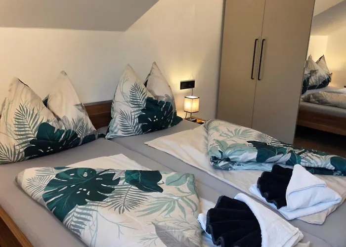 Resi's Kitz Апартаменти *